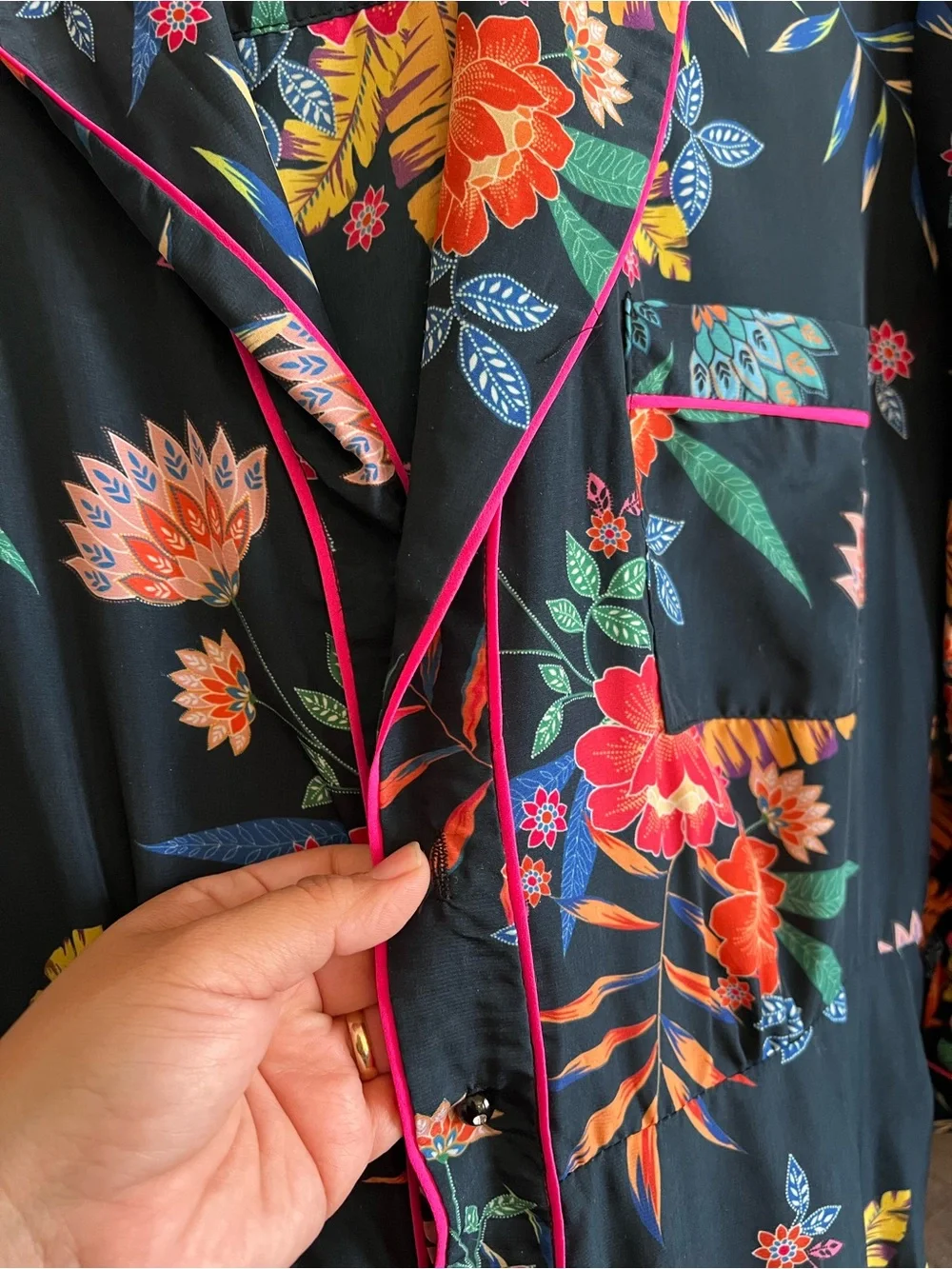 Le Superbe Floral Print V-Neck Jumpsuit Size 4
